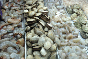 Could all U.S. seafood market needs be met domestically?